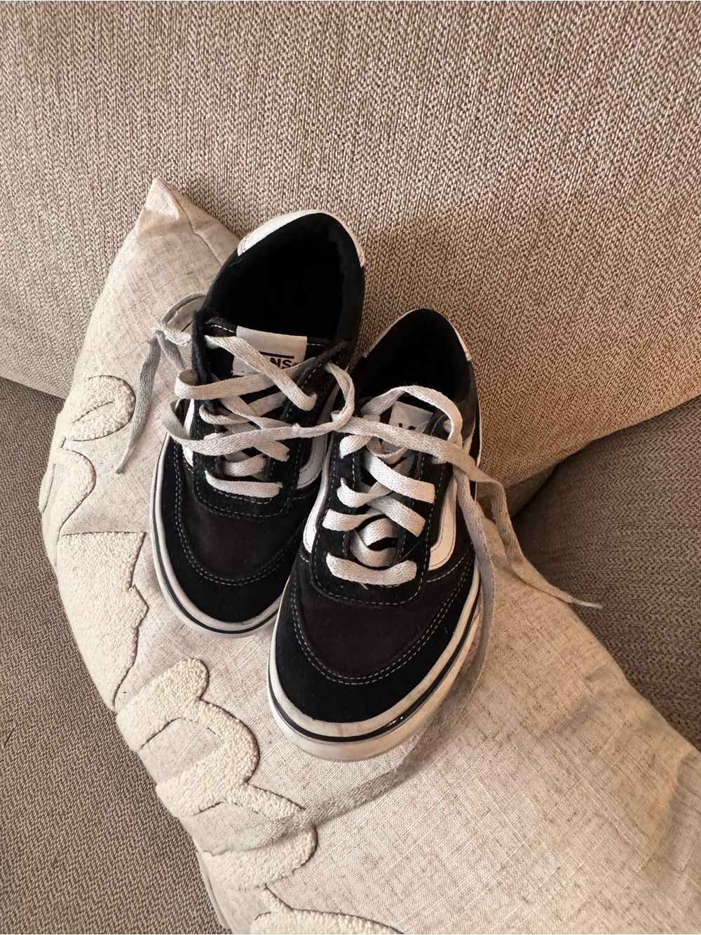 Vans Kids Black and White Low-Top Sneakers